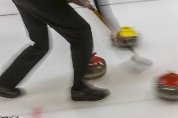 鲁东大学体育培训广告推广方案