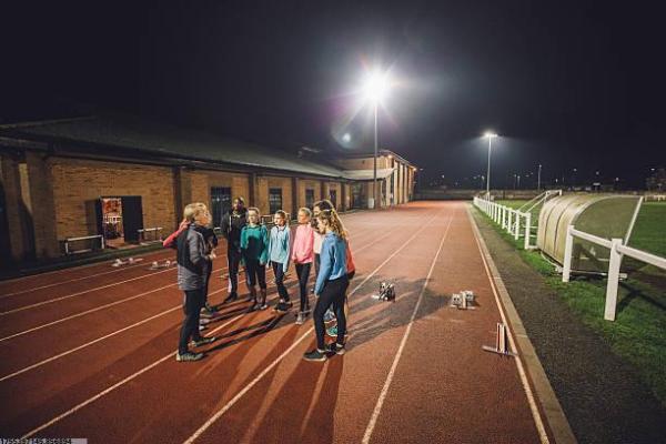 穿越隧道体育项目：创新挑战与实施